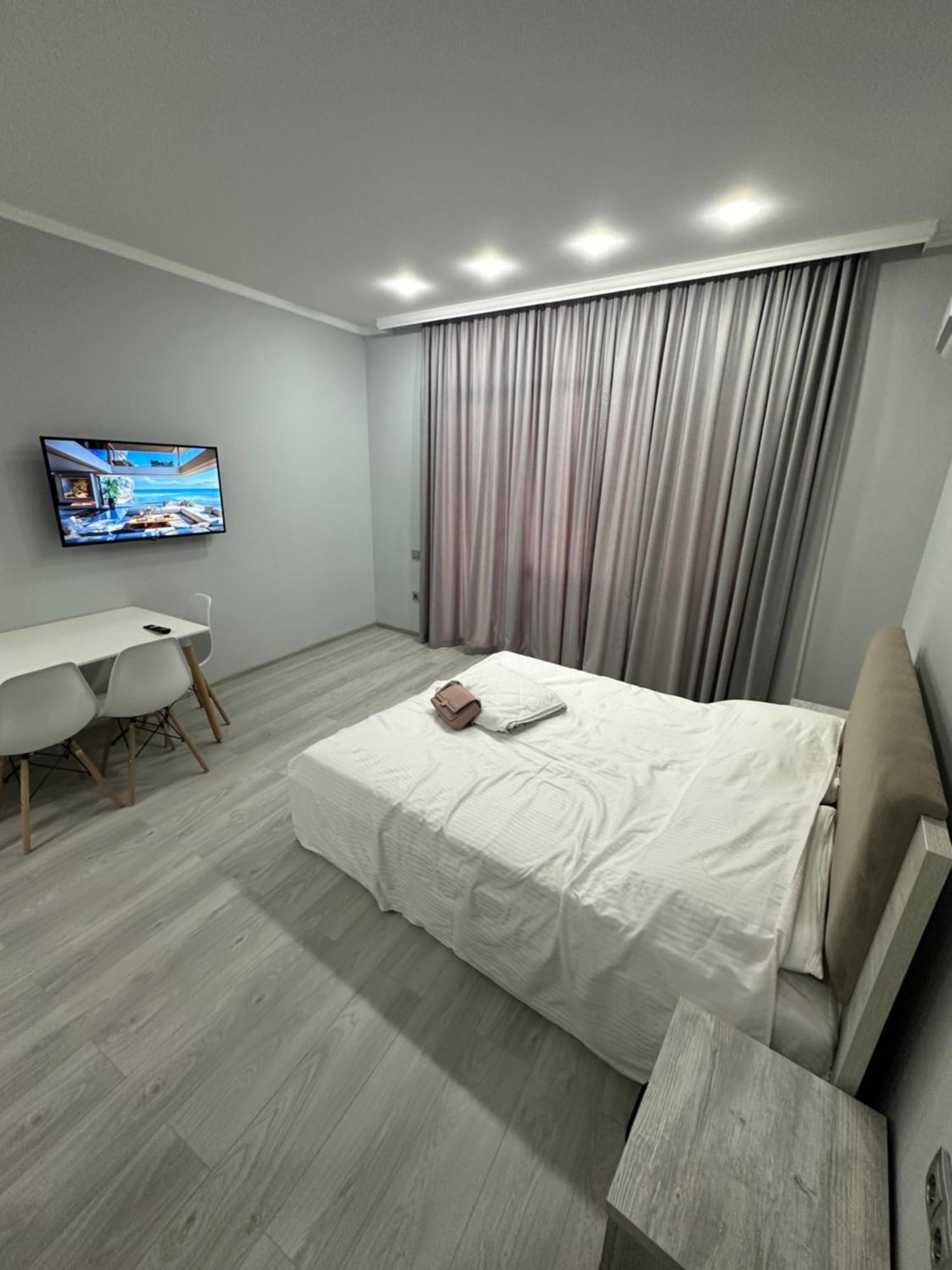 Bi Residence Sea View Luxury บาทูมิ ภายนอก รูปภาพ