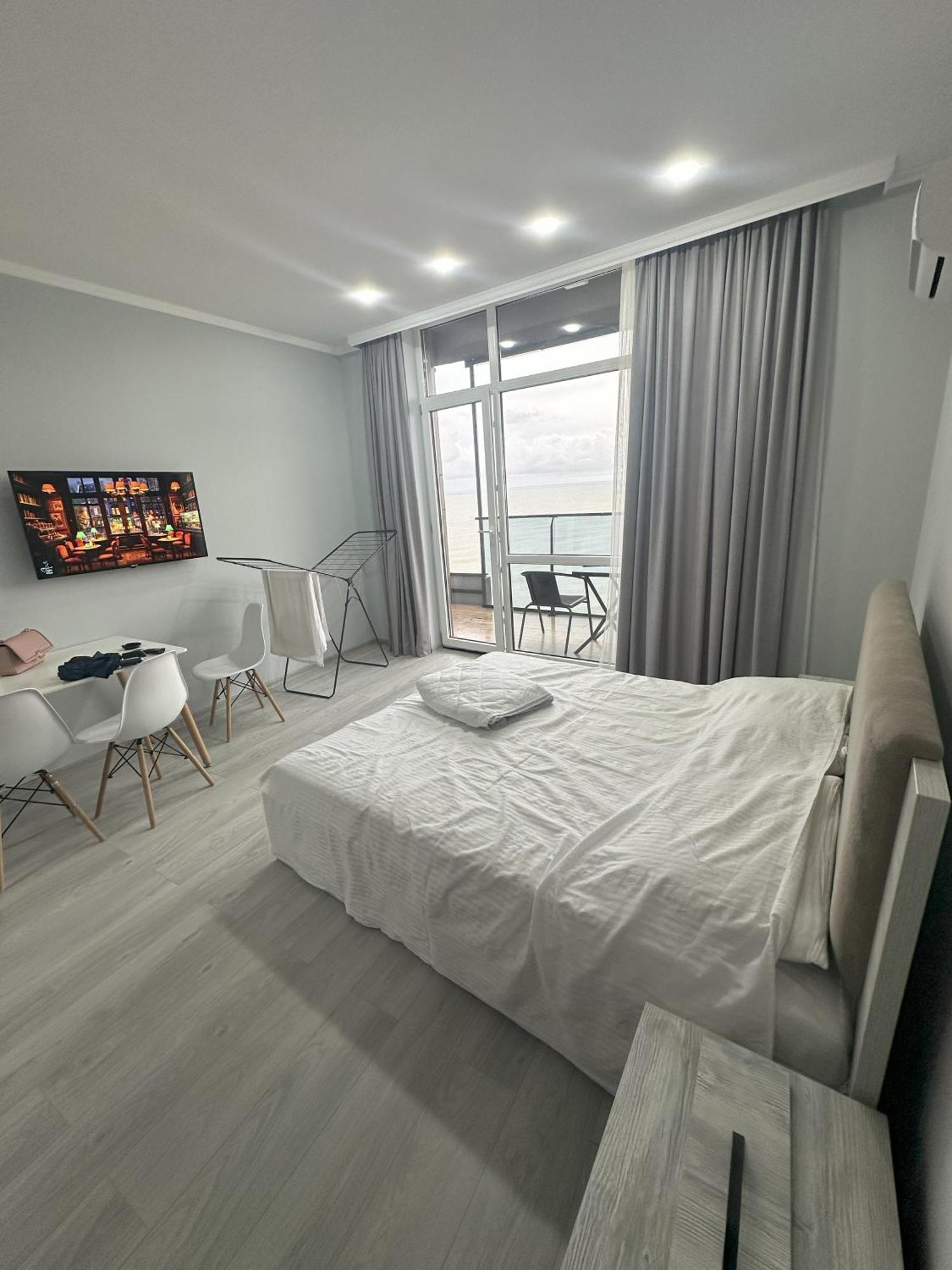 Bi Residence Sea View Luxury บาทูมิ ภายนอก รูปภาพ